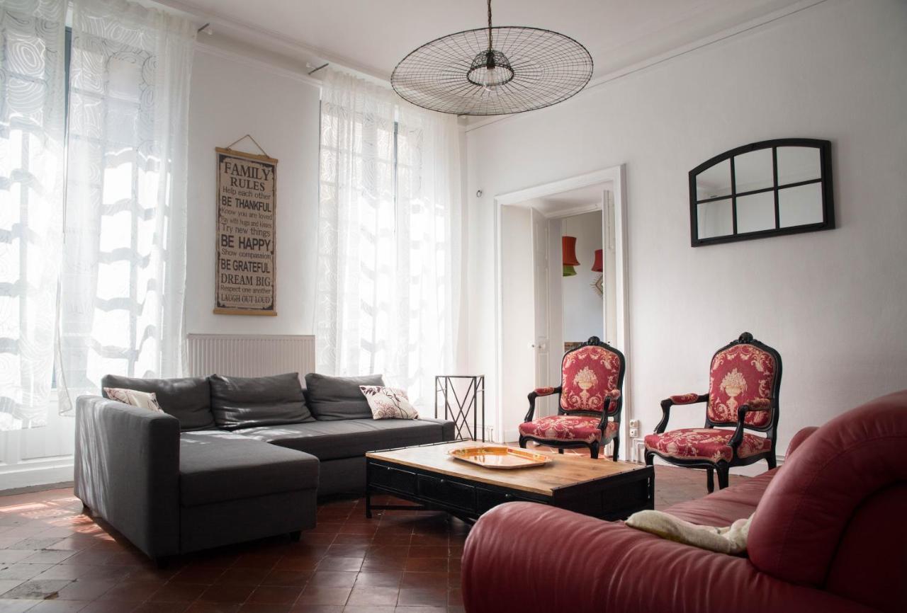 Le Selamat, Logis Xxl Au Calme Avec Terrasse Каркасон Екстериор снимка