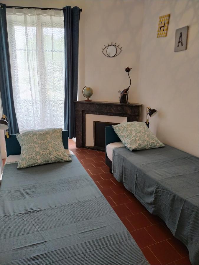 Le Selamat, Logis Xxl Au Calme Avec Terrasse Каркасон Екстериор снимка